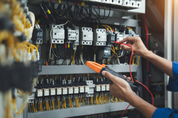 Best Affordable Electrician  in Marshfield, WI