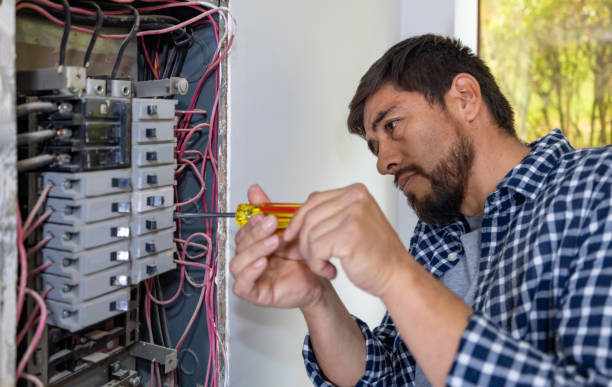 Best Electrical Contractors for Businesses  in Marshfield, WI